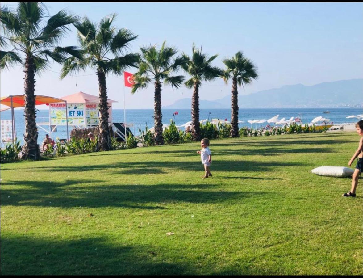 In Goldcity In The Main Building With Amazing View Kargicak Mahmutlar With Private Aparthotel *